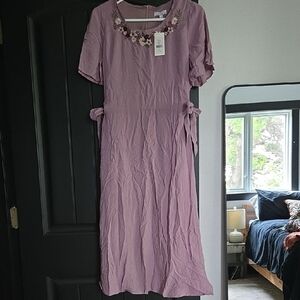 Chic Lavender Floral Dress